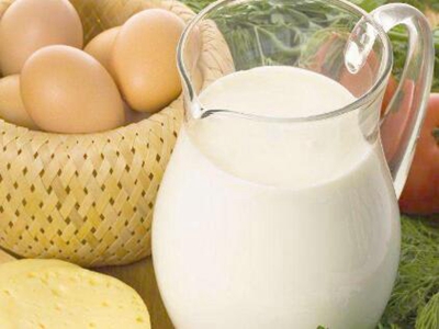 宝安农产品配送讲解牛奶的饮食禁忌